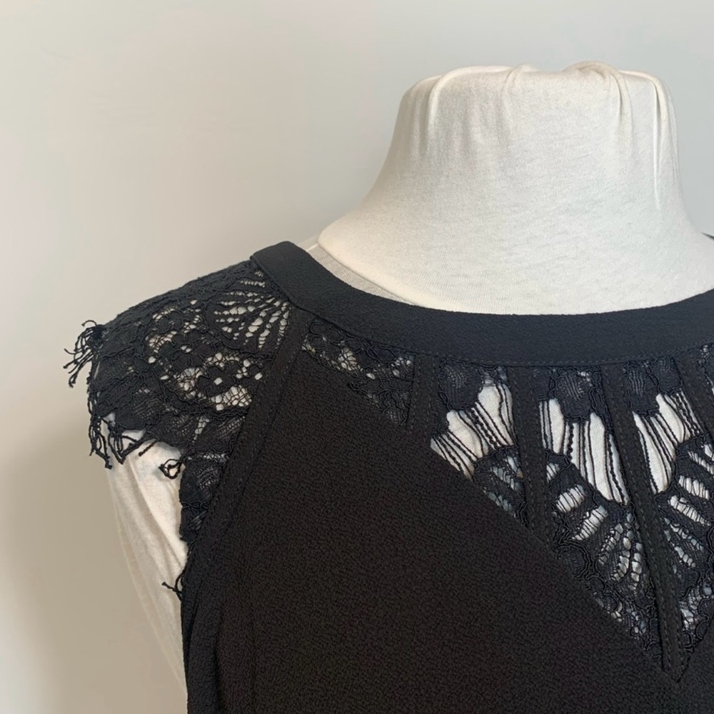 41 Hawthorn Black Lace Sleeveless Blouse – Size M - Picture 8 of 8